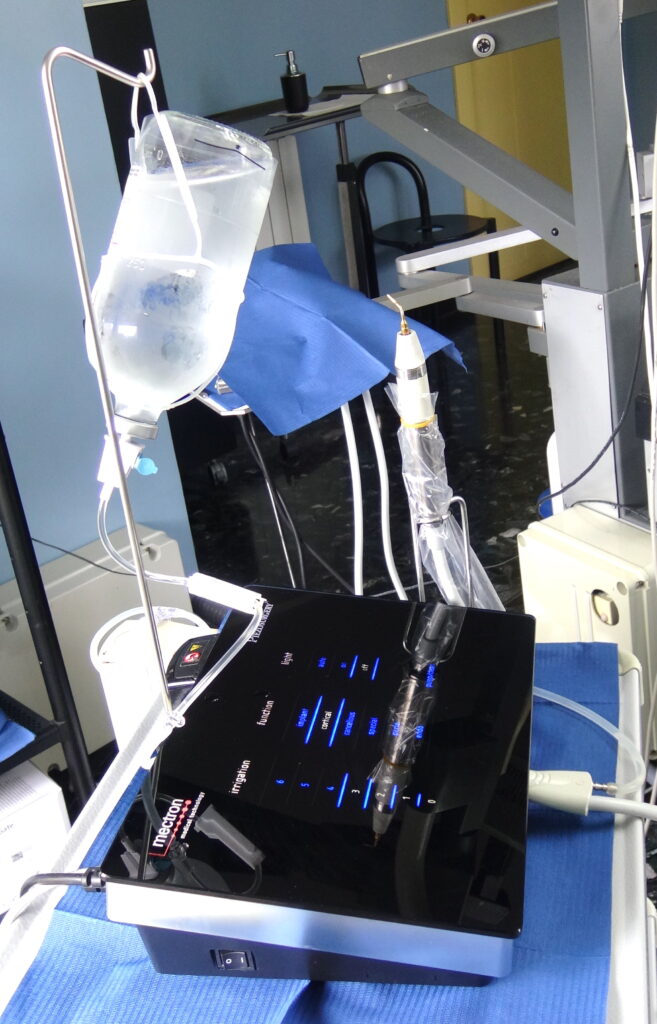 fig 6b Piezosurgery allestito pre-intervento chirurgico